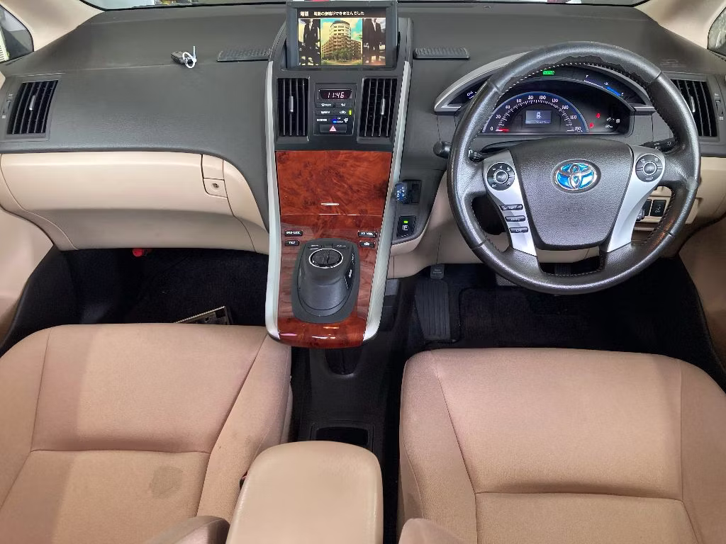TOYOTA SAI
