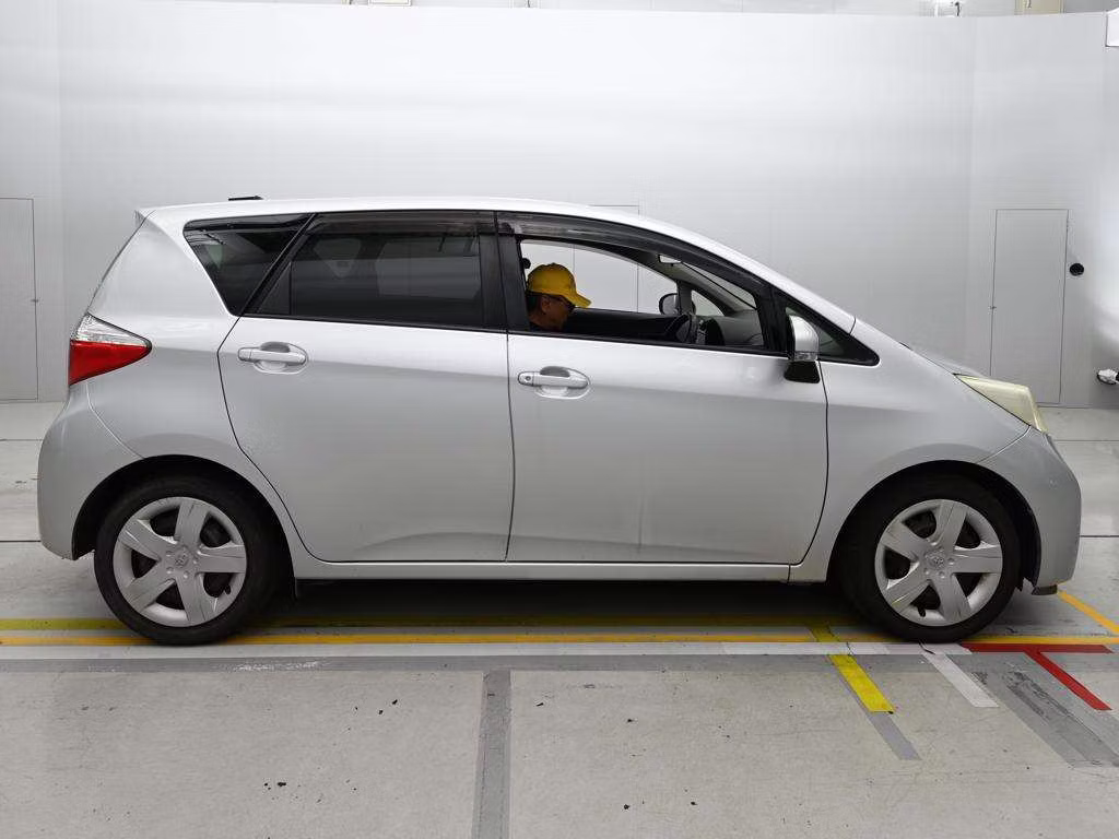 TOYOTA RACTIS