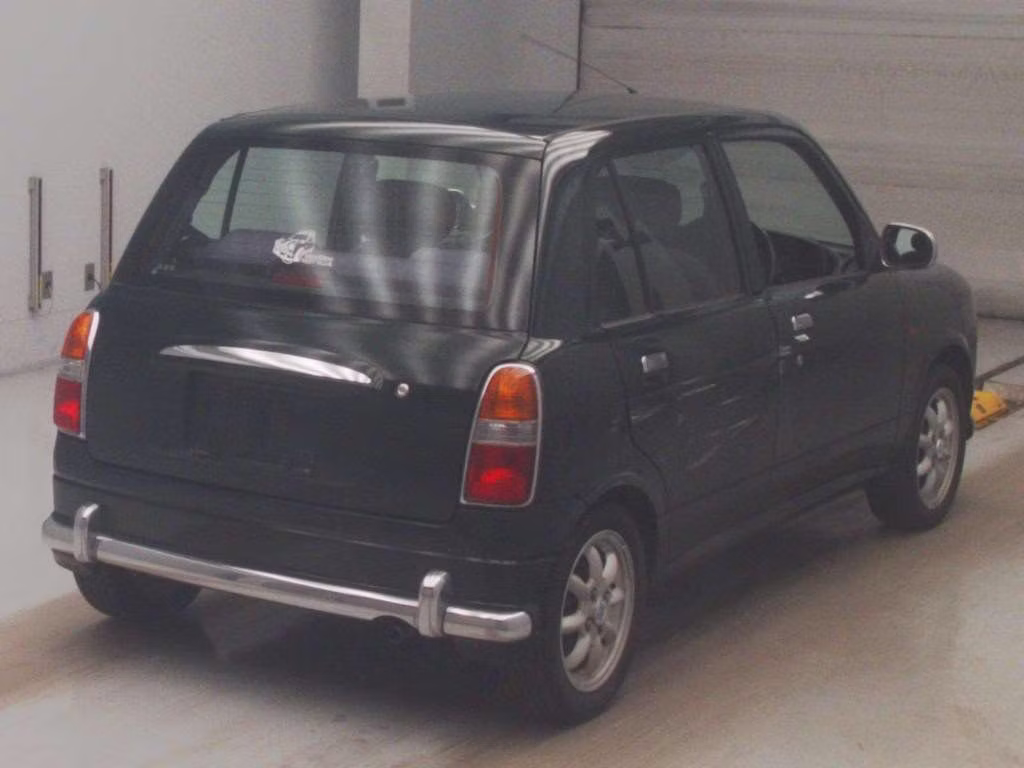DAIHATSU MIRA GINO