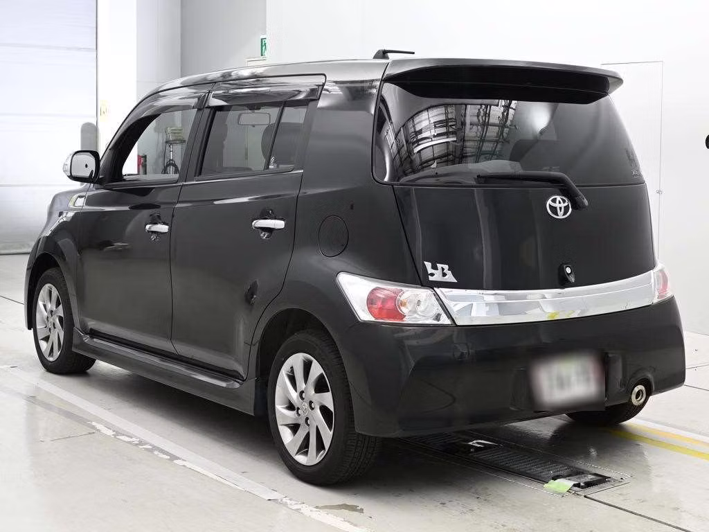 TOYOTA BB