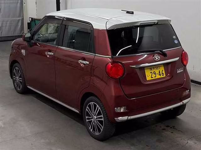 DAIHATSU CAST
