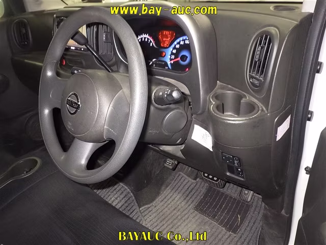 NISSAN CUBE