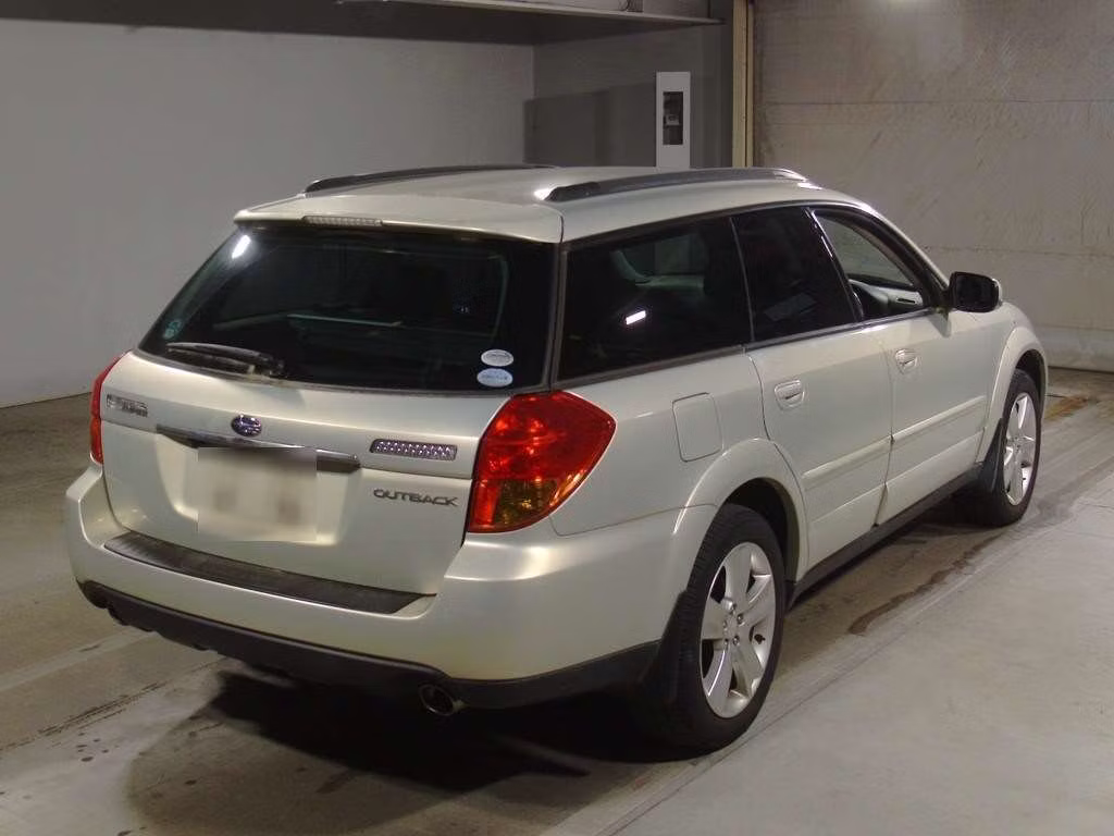SUBARU OUTBACK