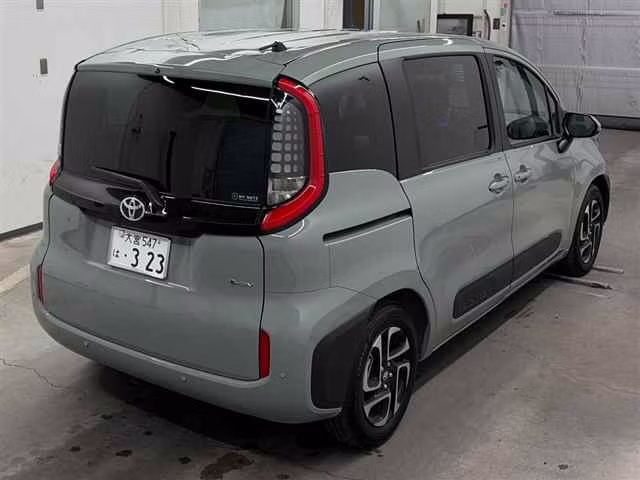 TOYOTA SIENTA