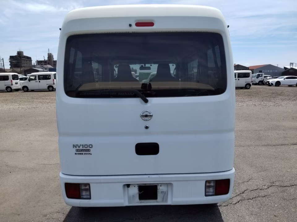 NISSAN NV100 CLIPPER