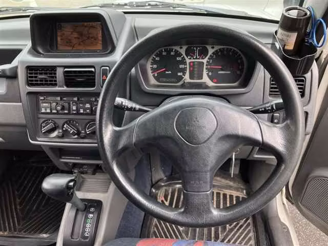 MITSUBISHI PAJERO MINI