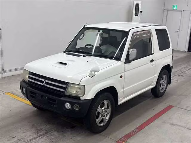 MITSUBISHI PAJERO MINI
