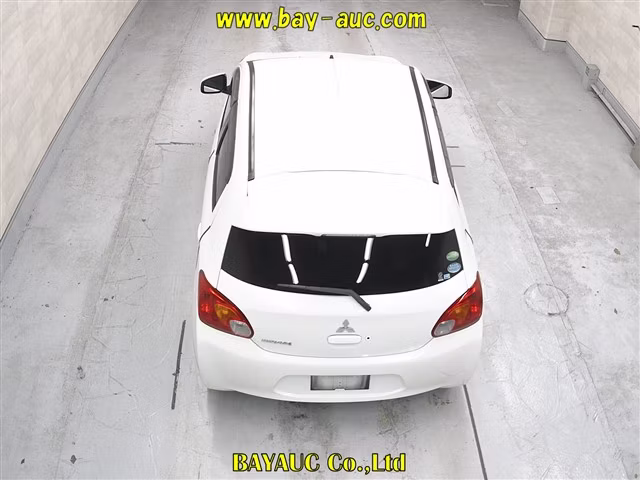 MITSUBISHI MIRAGE