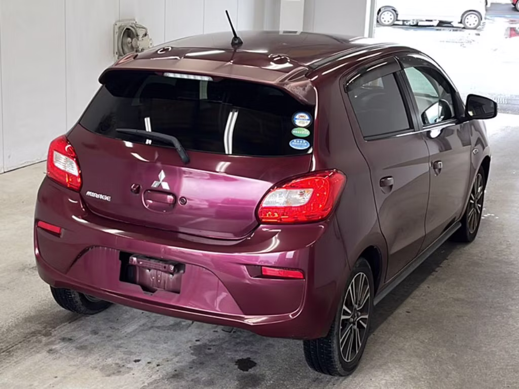 MITSUBISHI MIRAGE