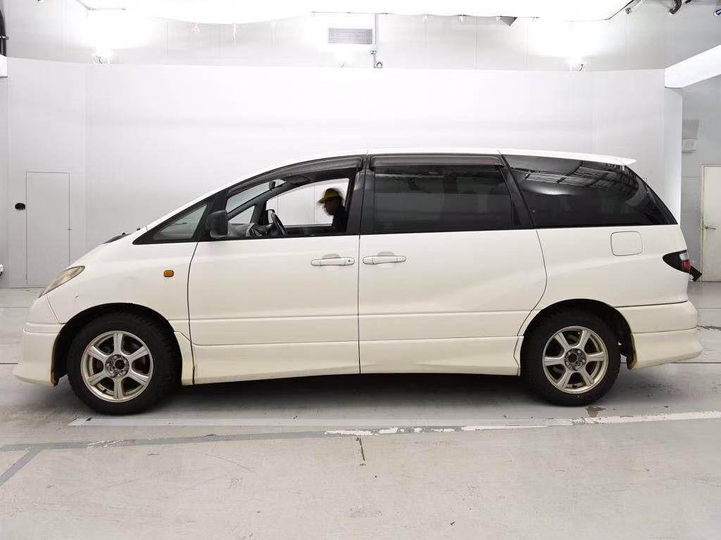 TOYOTA ESTIMA