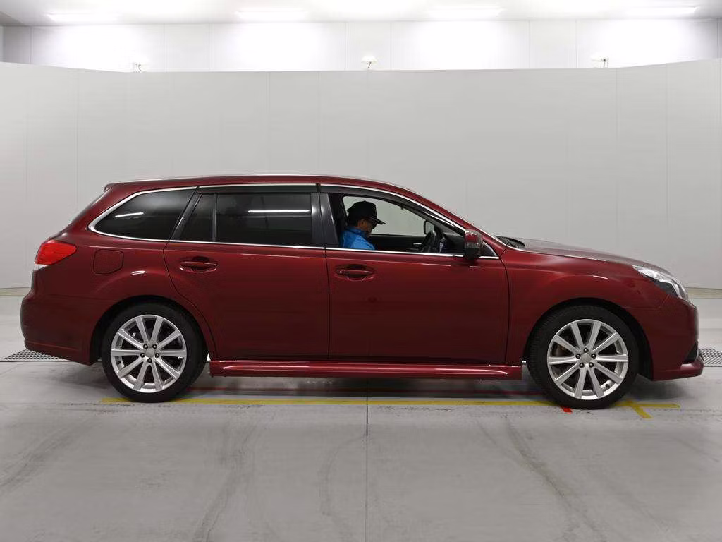 SUBARU LEGACY