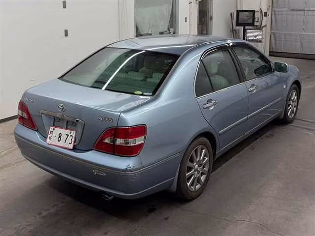 TOYOTA BREVIS
