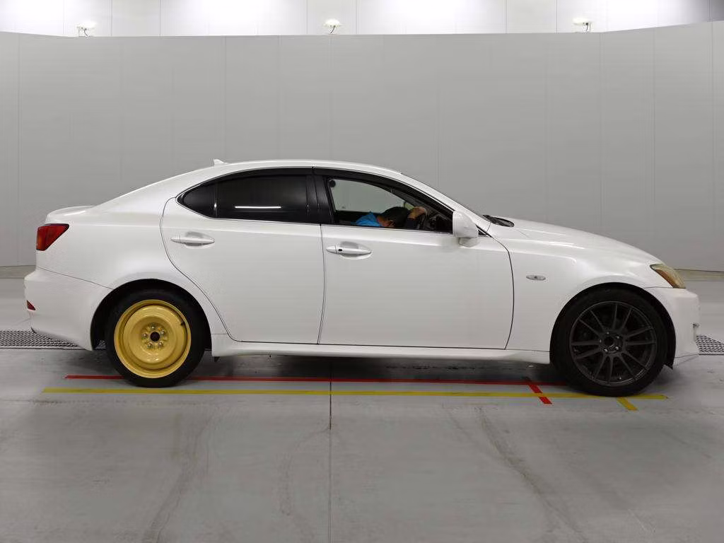 LEXUS IS250