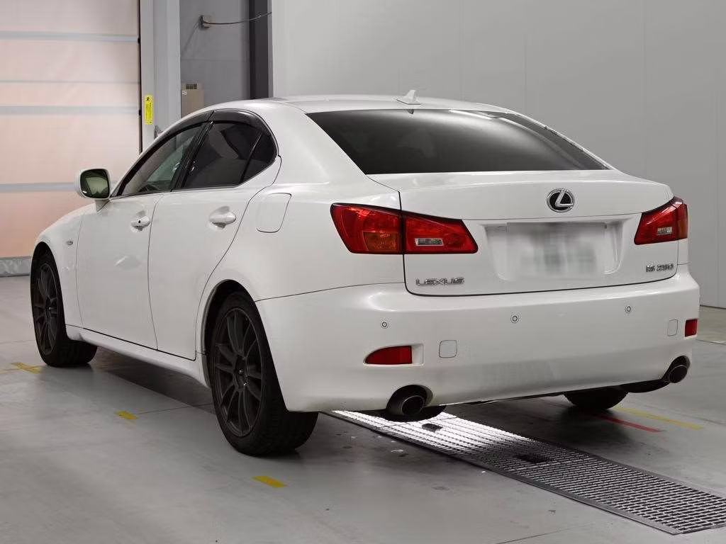 LEXUS IS250