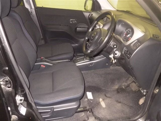 DAIHATSU TERIOS KID