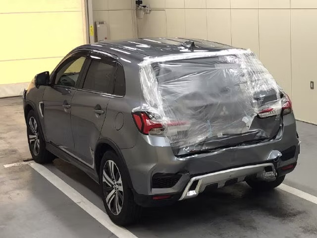 MITSUBISHI RVR