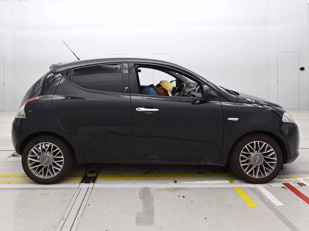 CHRYSLER YPSILON