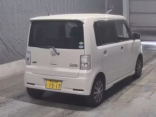 DAIHATSU MOVE CONTE