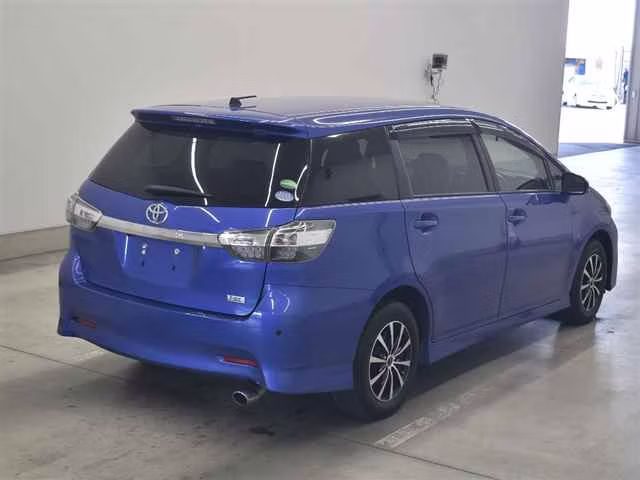 TOYOTA WISH