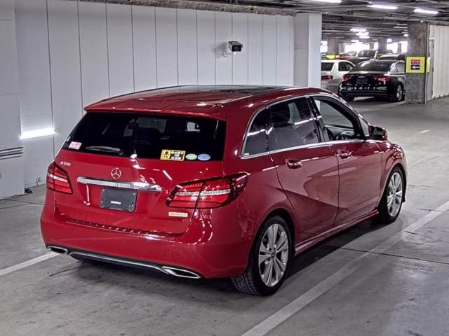 MERCEDES-BENZ B-CLASS