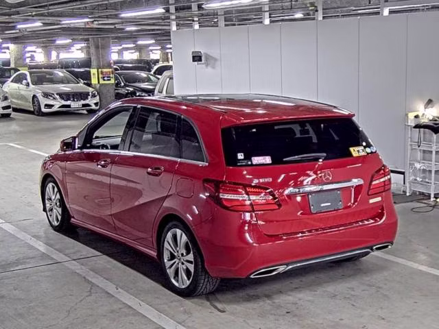 MERCEDES-BENZ B-CLASS