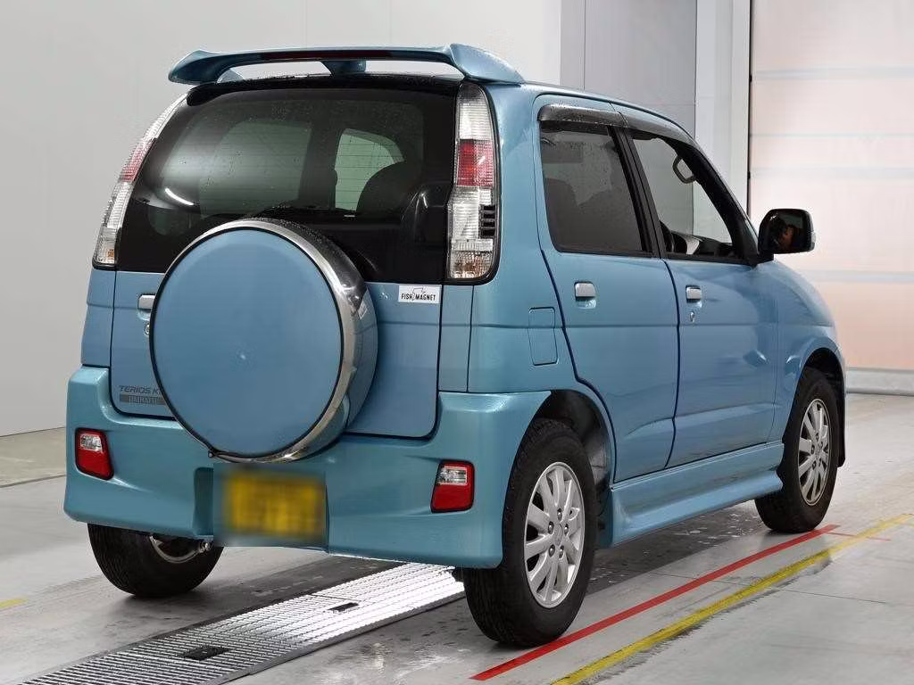 DAIHATSU TERIOS KID