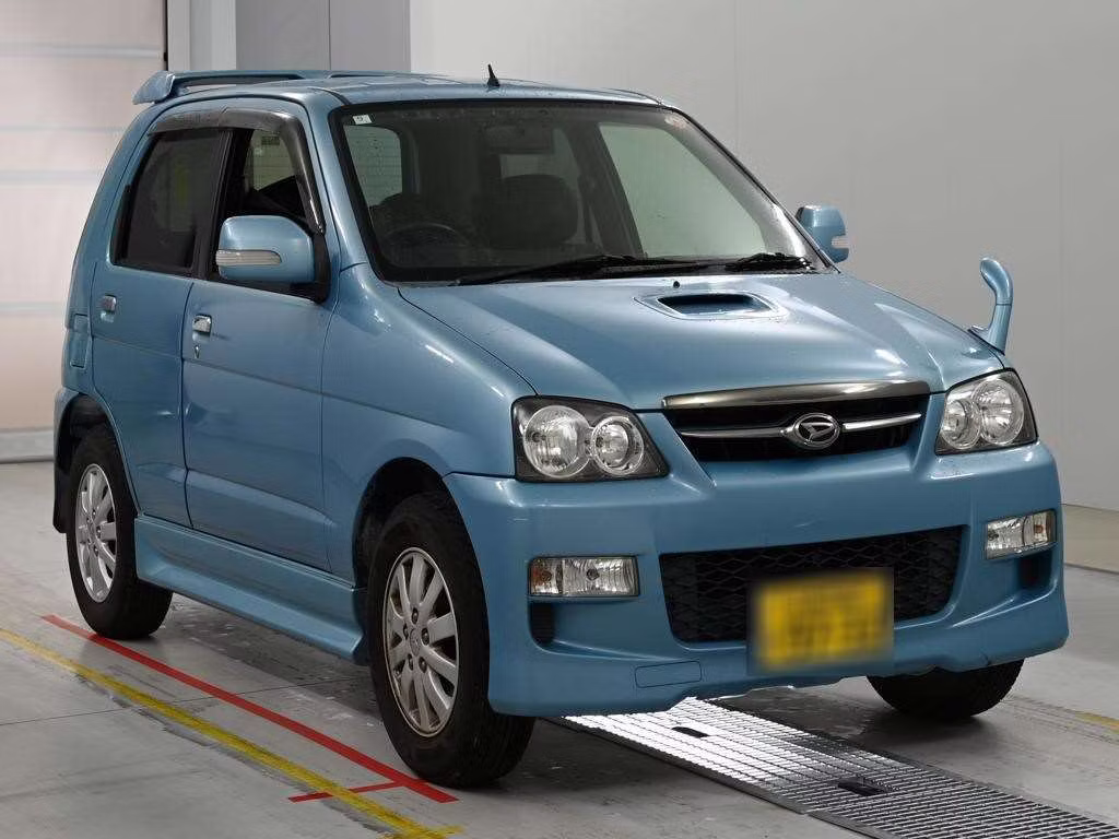 DAIHATSU TERIOS KID