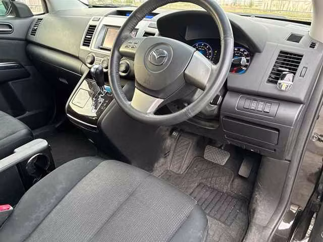 MAZDA MPV