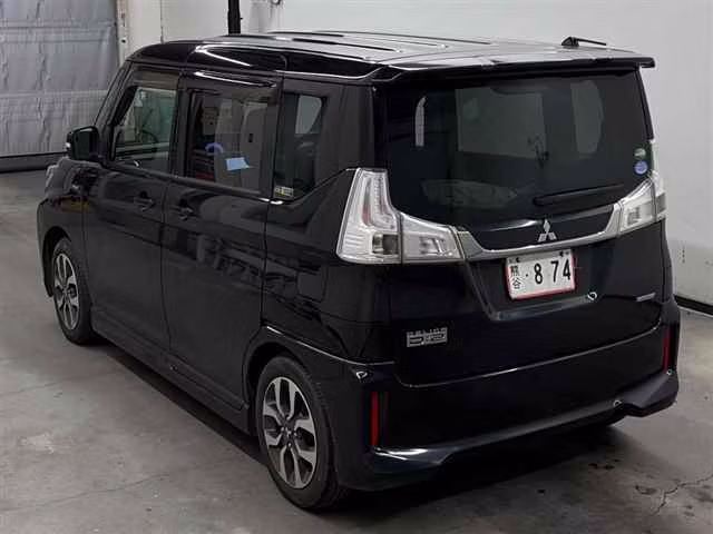 MITSUBISHI DELICA D:2