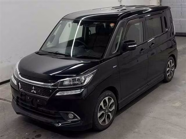 MITSUBISHI DELICA D:2