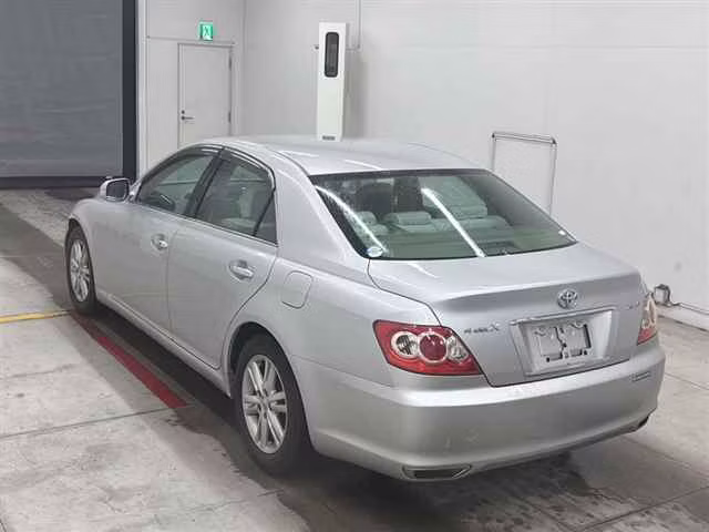 TOYOTA MARK X