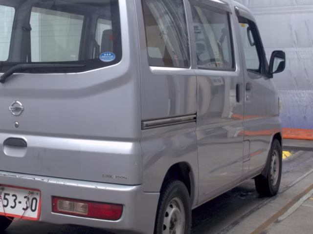 NISSAN NV100 CLIPPER