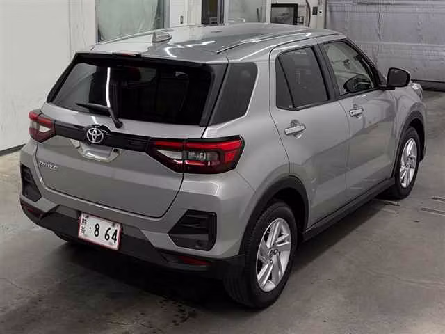 TOYOTA RAIZE