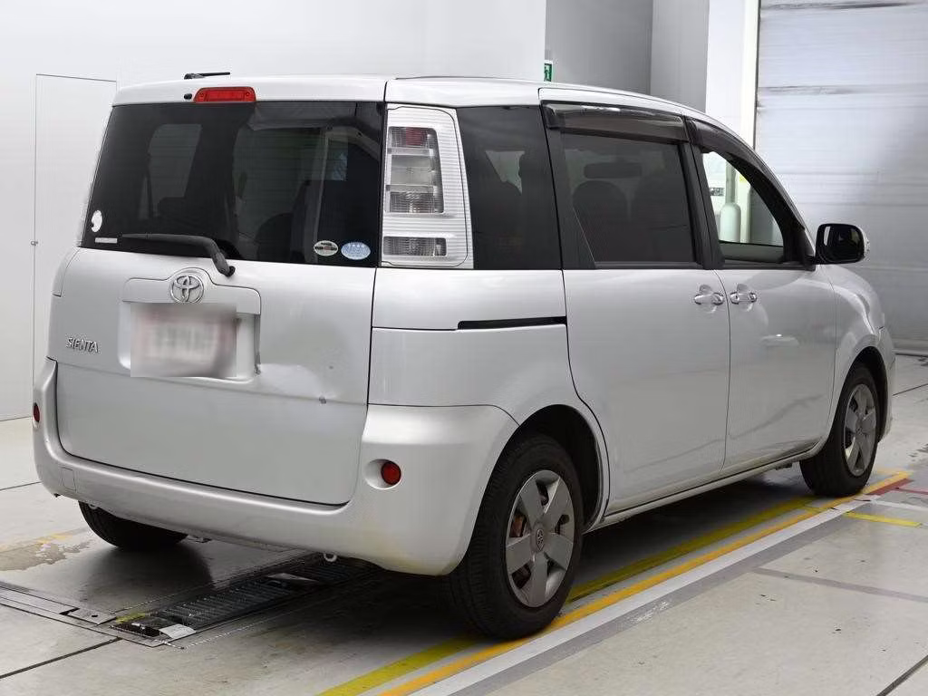 TOYOTA SIENTA
