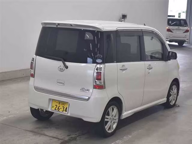 DAIHATSU TANTO EXE