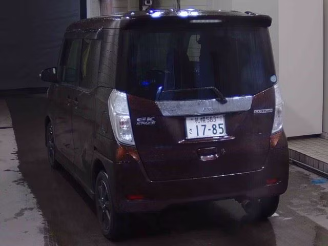 MITSUBISHI EK SPACE
