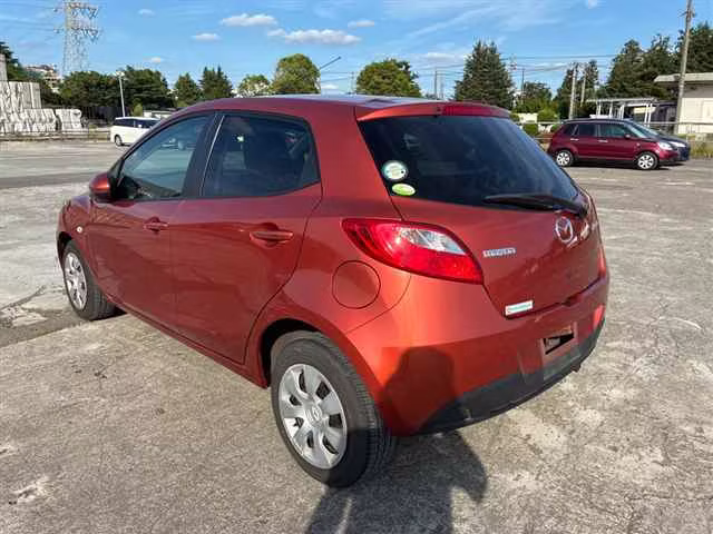MAZDA DEMIO