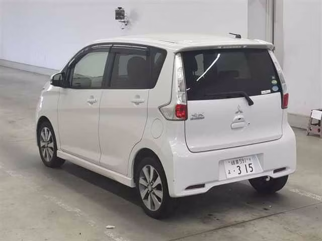 MITSUBISHI EK CUSTOM