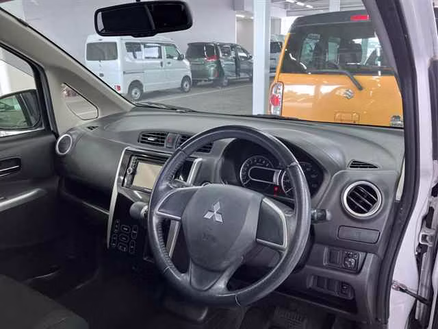 MITSUBISHI EK CUSTOM
