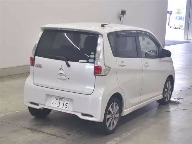 MITSUBISHI EK CUSTOM