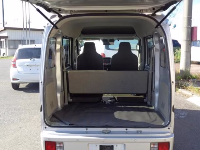 NISSAN NV100 CLIPPER