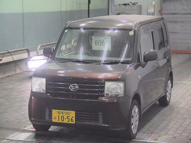 DAIHATSU MOVE CONTE