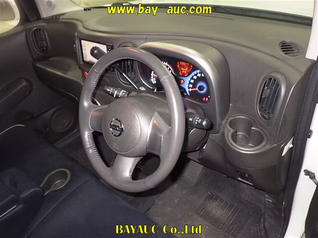 NISSAN CUBE