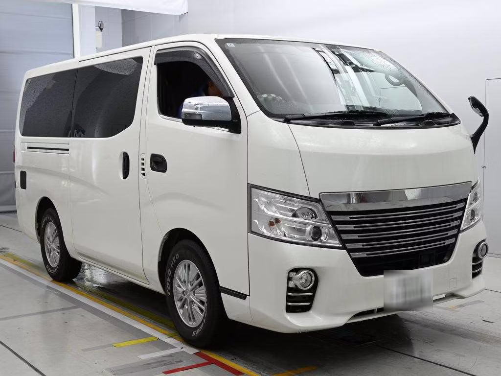 NISSAN NV350 CARAVAN
