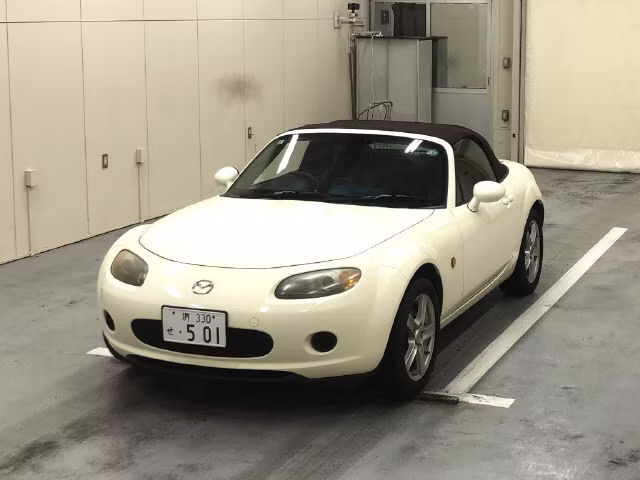 MAZDA ROADSTER