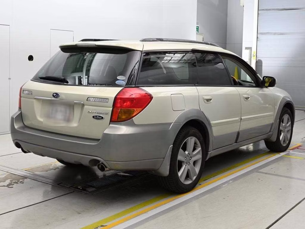 SUBARU OUTBACK