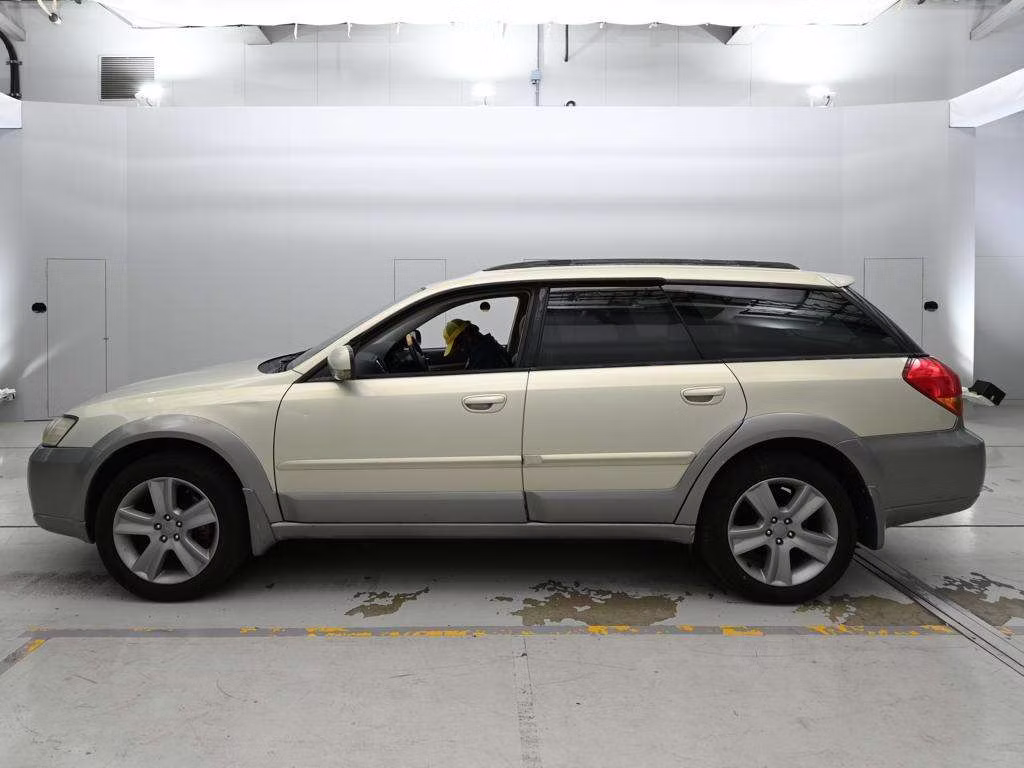 SUBARU OUTBACK