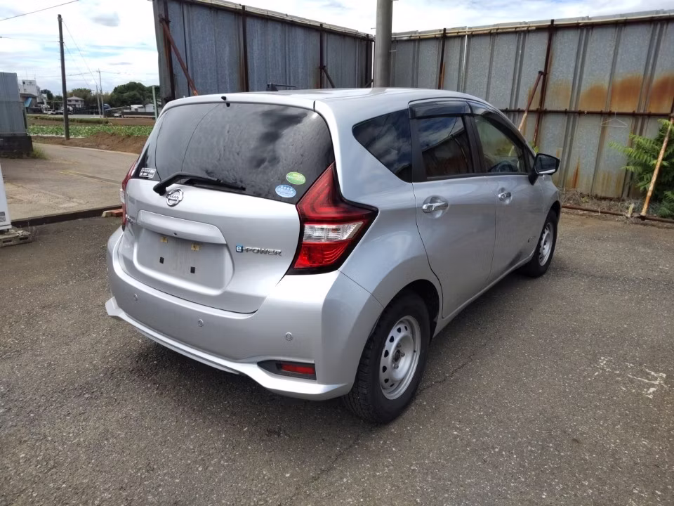 NISSAN NOTE
