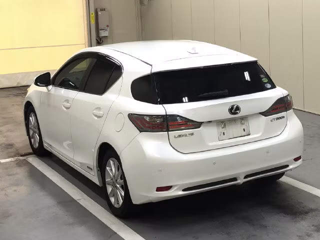 LEXUS CT200H