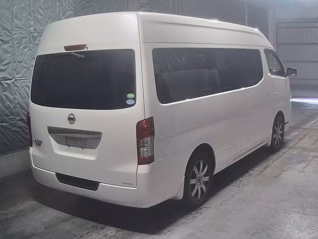 NISSAN NV350 CARAVAN